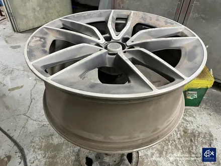 벤츠 E53 AMG 휠수리 후 블랙 실버 투톤 무광 휠도색 + 레드 캘리퍼 도색 / 용인 처인구