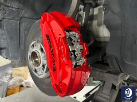 벤츠 W213 E300 18인치 블랙 유광 휠도색 + 지저분한 캘리퍼 부식 및 분진 제거 후, 깔끔하게 레드 컬러 캘리퍼 도색 (feat. 블랙 휠 캡 교환까지_!) / 용인 처인구