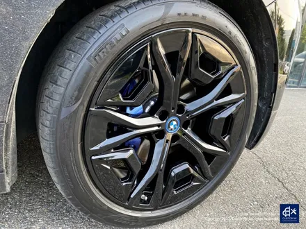 BMW iX50 휠수리 후 블랙유광 휠도색 / 용인 처인구