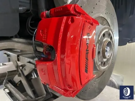 벤츠 GLE450 타 업체 잘못된 수리 도색 이력 / 기존 페인트 제거 (약품 박리) 후, 마차휠 블랙 유광 휠도색 + 레드 캘리퍼 도색 / 용인 처인구