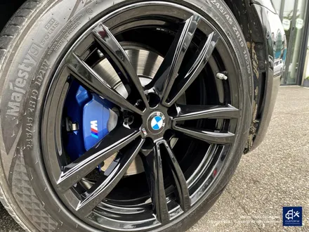 BMW 730Ld 박리 후 블랙유광 휠도색 + 블루 캘리퍼 도색 / 용인 처인구