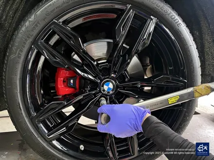 BMW X4 M40i 휠수리 후 블랙유광 휠도색 + 레드 캘리퍼 도색 / 용인 처인구