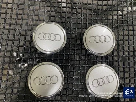 타 업체 수리 도색 이력이 있는 아우디 A7 55TDI 스포츠 테크 21인치 할로우 휠 상처 수리 후,  하이퍼 실버 휠도색 + 레드 캘리퍼 도색 / 용인 처인구