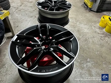 벤츠 E53 AMG 휠수리 후 블랙 실버 투톤 무광 휠도색 + 레드 캘리퍼 도색 / 용인 처인구