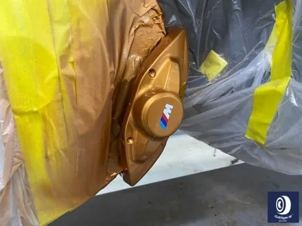 휠 수리 도색 불량 / BMW M4 763M 타 업체 잘못된 휠도색 약품 박리 / 페인트 제거 후, 사틴 블랙 휠 도색 재작업 + 카본 세라믹 골드 캘리퍼 도색 / 용인 처인구