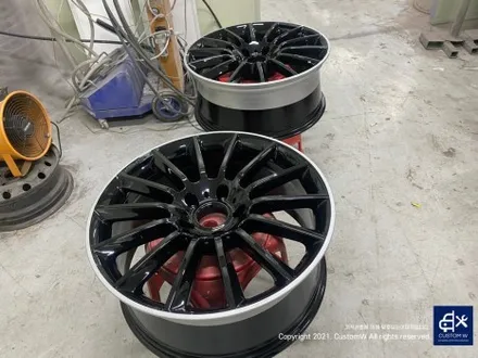 벤츠 G바겐 G400D 마차휠 블랙 실버 투톤 휠 도색 + 레드 캘리퍼 도색 (비가 와도 이상무~! 날씨와 전혀 관계없이 동일하게 작업 가능합니다) / 용인 처인구