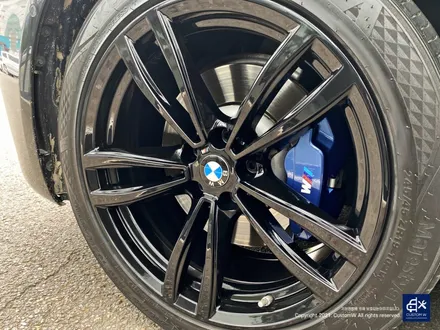 BMW 730Ld 박리 후 블랙유광 휠도색 + 블루 캘리퍼 도색 / 용인 처인구