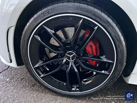 벤츠 CLS300d  블랙 실버 투톤 유광 휠도색 + 레드 캘리퍼 도색 / 용인 처인구