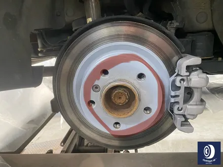 BMW F30 320i 휠도색 불량 재작업 약품 박리 후, 하이그로시 블랙 + 부식 제거 후, 블루 캘리퍼 도색 + 허브 방청 코팅 / 용인 처인구
