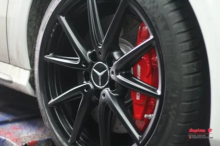새차도 휠도색&캘리퍼도색을 한다. 강력한 포켓머신! A45 AMG 신차에요! / 용인 처인구