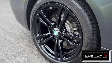 BMW 420d 쿠페 441M 휠 상처수리 후 블랙유광 휠도색, 얼라인먼트 교정. / 용인 처인구