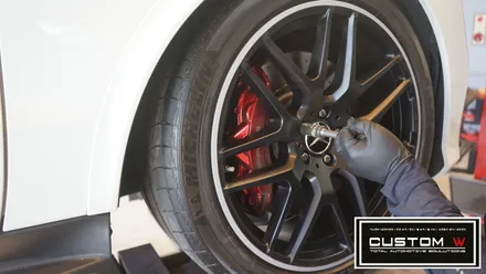 벤츠 GLE 63 AMG 맷블랙,실버 투톤 휠도색. / 용인 처인구