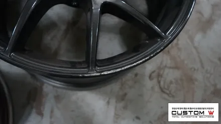 벤츠 SLK 55 AMG RAYS휠 블랙유광 휠도색, 골드 캘리퍼도색. / 용인 처인구