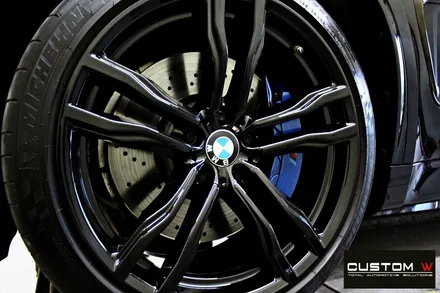 BMW X5M 휠 수리 후 블랙유광 휠도색 / 용인 처인구