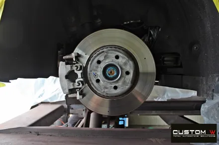 벤츠 C43 AMG 굴절 수리 후 블랙유광 휠도색 + 레드 캘리퍼 도색 / 용인 처인구