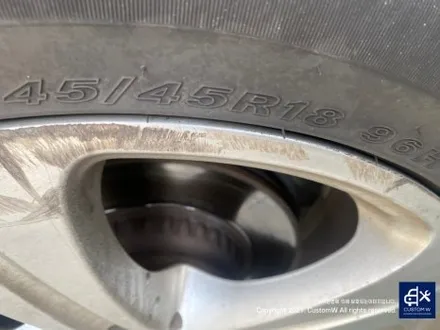 벤츠 W213 E220D 18인치 휠 상처 수리 후, 실버 휠 복원 도색 / 용인 처인구