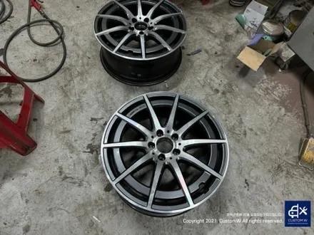 벤츠 GLB35 AMG 하이그로시 블랙 (유광 블랙) 휠 도색 작업으로 확 달라진 느낌 적인 느낌?! / 용인 처인구