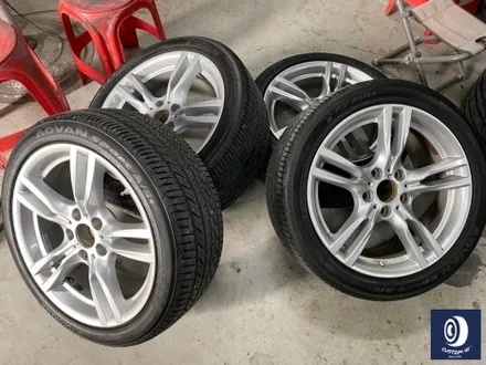 잘못된 휠 수리 도색 이력이 있는 BMW F30 330i 400M 약품 박리 ( 페인트 제거) 후, 하이그로시 블랙 (검정 유광) 휠도색 / 용인 처인구