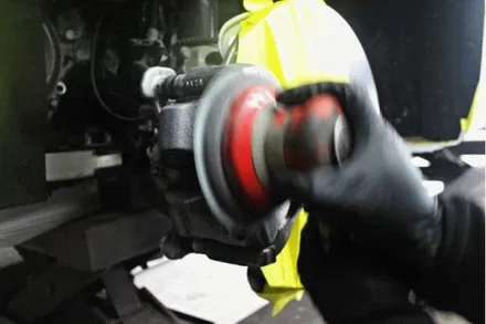 BMW X1 블랙유광 휠도색 + 레드 캘리퍼 도색 / 용인 처인구
