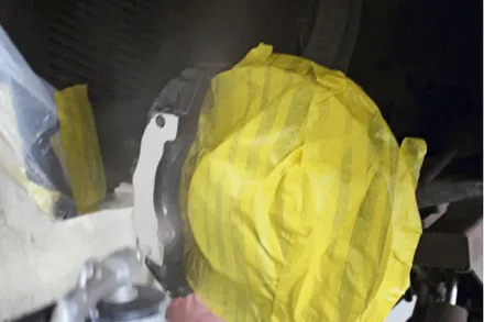 5년만에 재방문 해주신 아우디 Q7 휠 상처 수리 후 블랙유광 휠도색 + 레드 캘리퍼 도색 커스텀W의 작업 내구성과 결과물을 확인할 수 있습니다! / 용인 처인구