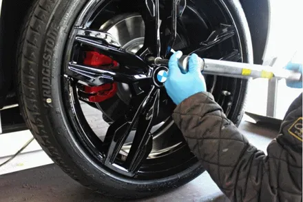 BMW G02 신형 X4 M40i 21인치 블랙유광 휠도색 + M 스포츠 브레이크 레드 캘리퍼 도색 / 용인 처인구