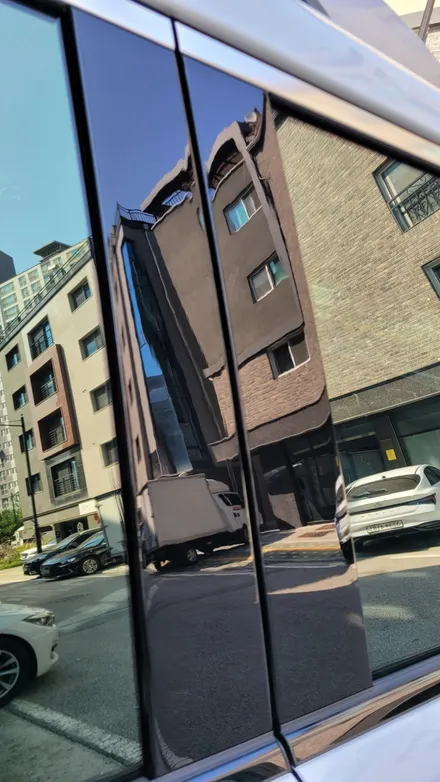 팰리세이드 흰차량에 더 이쁜 가성비 좋은 반반사 썬팅 티나인VT70 / 의정부시 낙양동