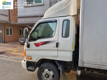 [E마이티 2.5t 냉동탑차]산본 당정 부곡 송정 화물차 재시공 썬팅 세인트아모 스퍼터 반사필름 및 하단띠