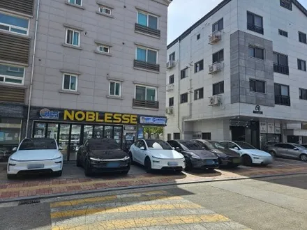 안양 군포의왕 테슬라썬팅 신차패키지 멀리서 전국지방에서 방문해주십니다.
