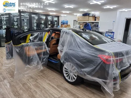 BMW 7시리즈 군포썬팅 재시공(2016 740Li) 블락포디 비바스카이(블루반사)