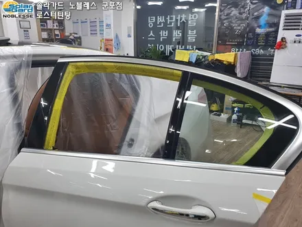 BMW G30 530i 솔라가드 새턴
