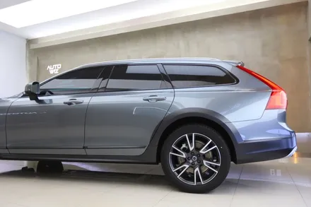 볼보 v90 크로스컨트리 - 수퍼대디카의 色. / 충남 천안