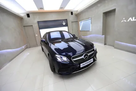 벤츠 e클래스 쿠페 e220d - \'색\' 을 찾다 / 충남 천안