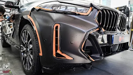 BMW X6 카본 블랙은 블랙이 아닙니다. 진정한 블랙을 위한 무광 전체 컬러 PPF 시공. 유쉴드 천안 본사. / 충남 천안