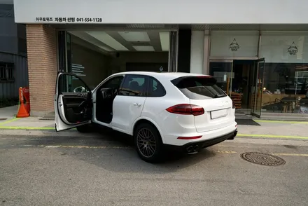 포르쉐 카이엔 썬팅은 결국 사람이 하는 것 / 충남 천안