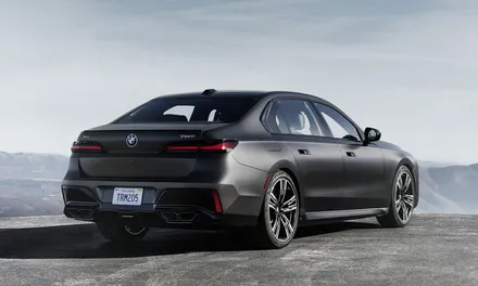 BMW i7. 전체 무광PPF, 유쉴드 바이올렛 썬팅, 윈드쉴드 및 루프가드 열차단PPF 천안 토끼아빠 시공 후기. / 충남 천안