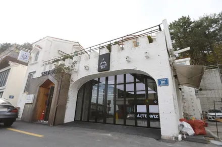 아우토위즈 부산센터 오픈! / 충남 천안