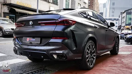 BMW X6 카본 블랙은 블랙이 아닙니다. 진정한 블랙을 위한 무광 전체 컬러 PPF 시공. 유쉴드 천안 본사. / 충남 천안