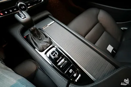 볼보 S90 400km 5시간 / 충남 천안