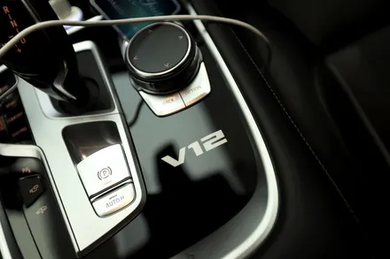 bmw 7시리즈 m760li - 페이크다! / 충남 천안