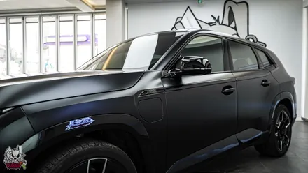 BMW XM 진리의 흑간지, 사틴 블랙 전체 랩핑. 천안 유쉴드 본사. / 충남 천안
