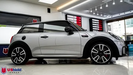 자동차 틴팅 필름 추천, BMW 미니쿠퍼 JCW 유쉴드 고스트 : 블랙 다이아몬드 추천 윈도 틴팅 시공. / 충남 천안