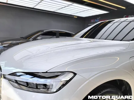 대전 볼보 XC60 PHEV 영구적인 세라믹프로 코팅 시공 추천! / 동구 가양동