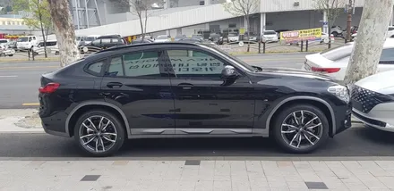 BMW X4 / 프리미엄틴팅(V90) / 레인보우썬팅 / 동구 가양동