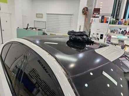 인천랩핑 BMW 5시리즈 G바디 루프스킨 제거 후 재시공 업체 선택이 중요한 이유.! / 인천 논현동