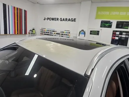 안산랩핑  BMW X6 갈라진 루프스킨 제거 후 고광택 필름 시공 후 실리콘 마감까지 / 인천 논현동