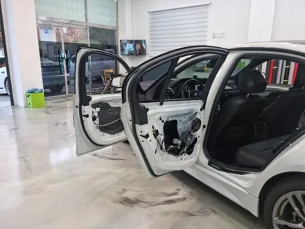 BMW 실내 랩핑  남동구랩핑 고잔동랩핑 연수동랩핑→(제이파워 개러지) / 인천 논현동