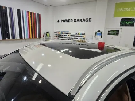 안산랩핑  BMW X6 갈라진 루프스킨 제거 후 고광택 필름 시공 후 실리콘 마감까지 / 인천 논현동
