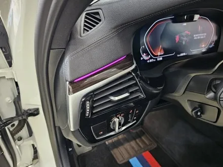인천 송도 BMW 5시리즈 고광택 리얼 카본 실내랩핑 크롬 죽이기 / 인천 논현동