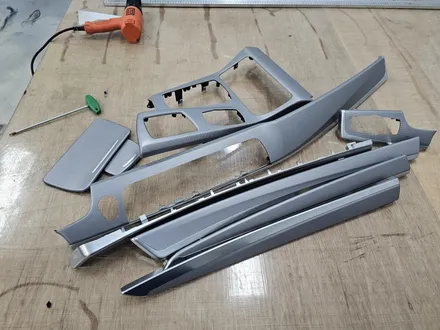 BMW 5시리즈 잘 못된 실내랩핑 제거 후 재시공 / 인천 논현동