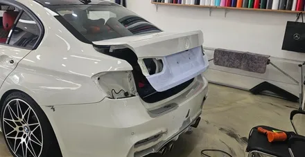 인천랩핑  BMW 3시리즈 수명이 끝난 랩핑 제거 후 재시공 / 인천 논현동